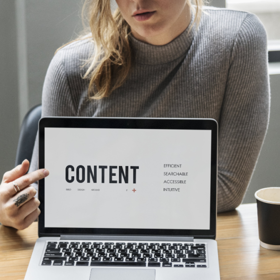 Outsourcing Vs. In-House Content